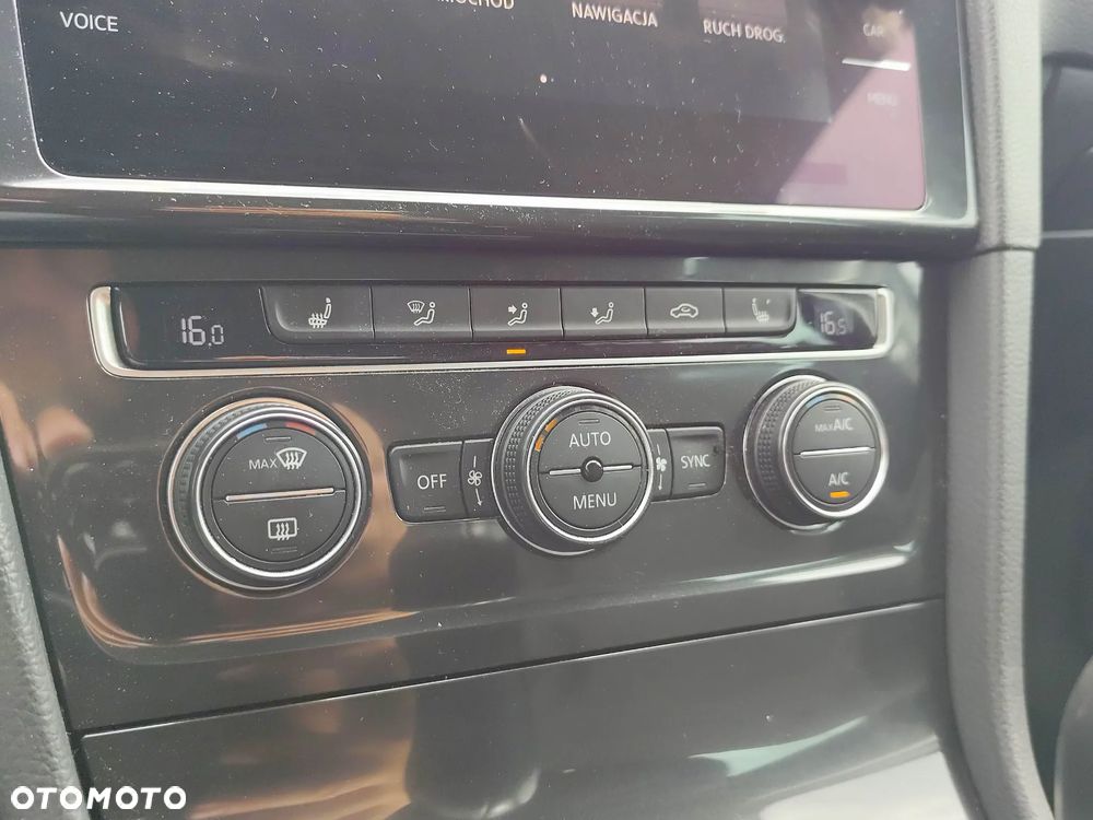 Volkswagen Golf 1.0 TSI (BlueMotion Technology) Comfortline - 13