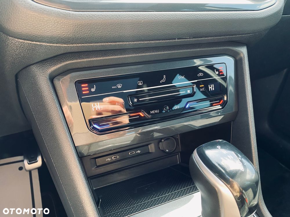 Volkswagen Tiguan 1.5 TSI OPF DSG R-Line - 32