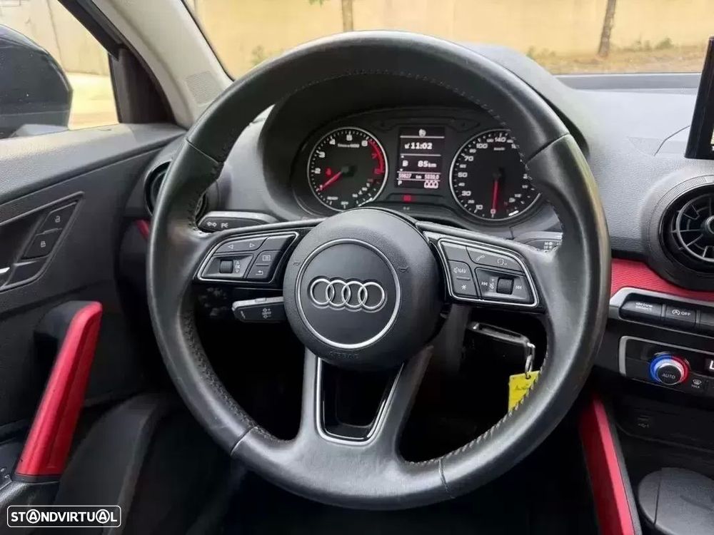 Audi Q2 1.0 TFSI ultra S tronic sport - 12