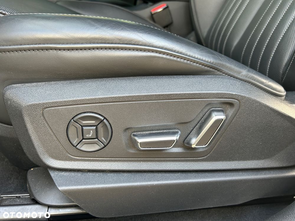 Audi Q8 - 22