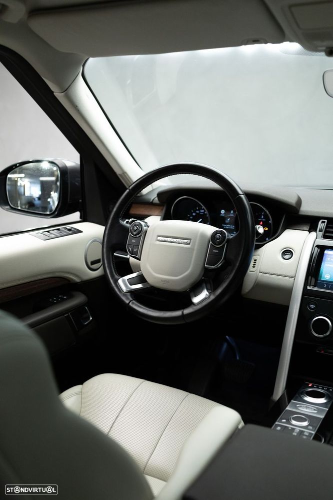 Land Rover Discovery 3.0 TD6 HSE Auto - 28