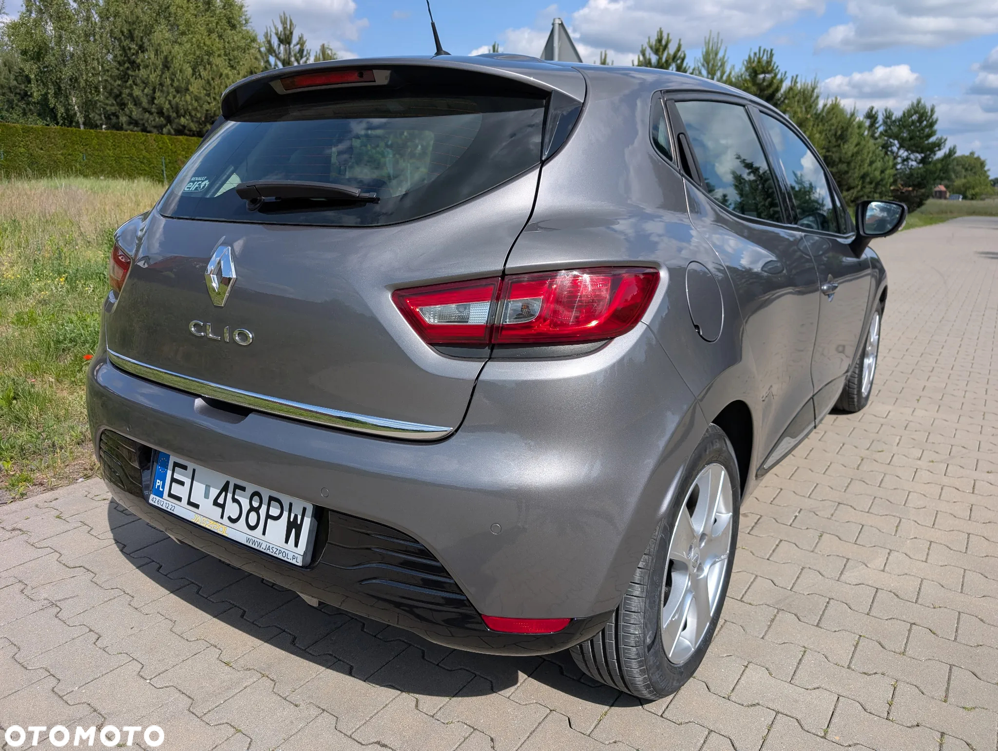 Renault Clio 1.2 16V Zen - 11