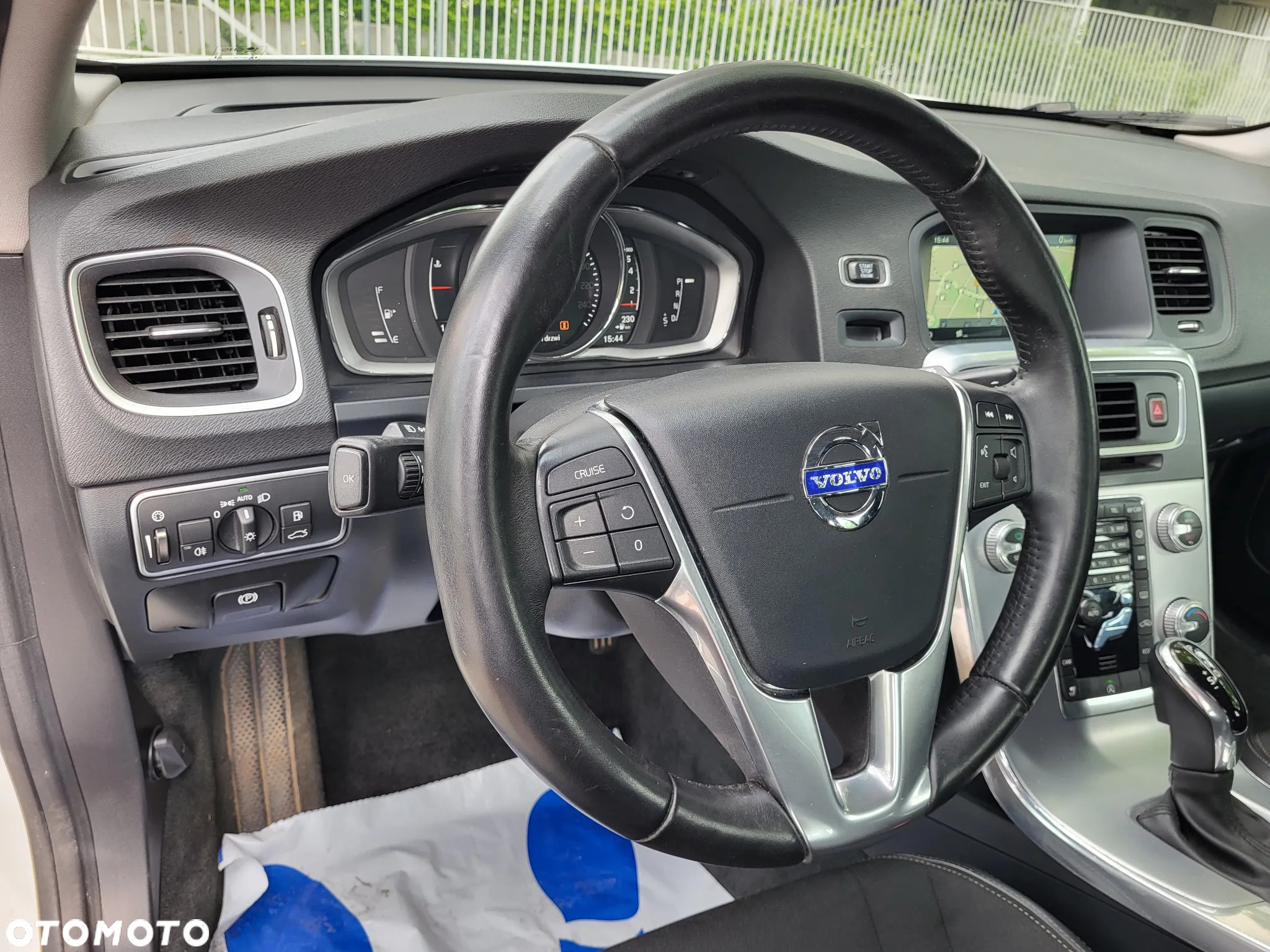 Volvo V60 T5 Drive-E Momentum - 8