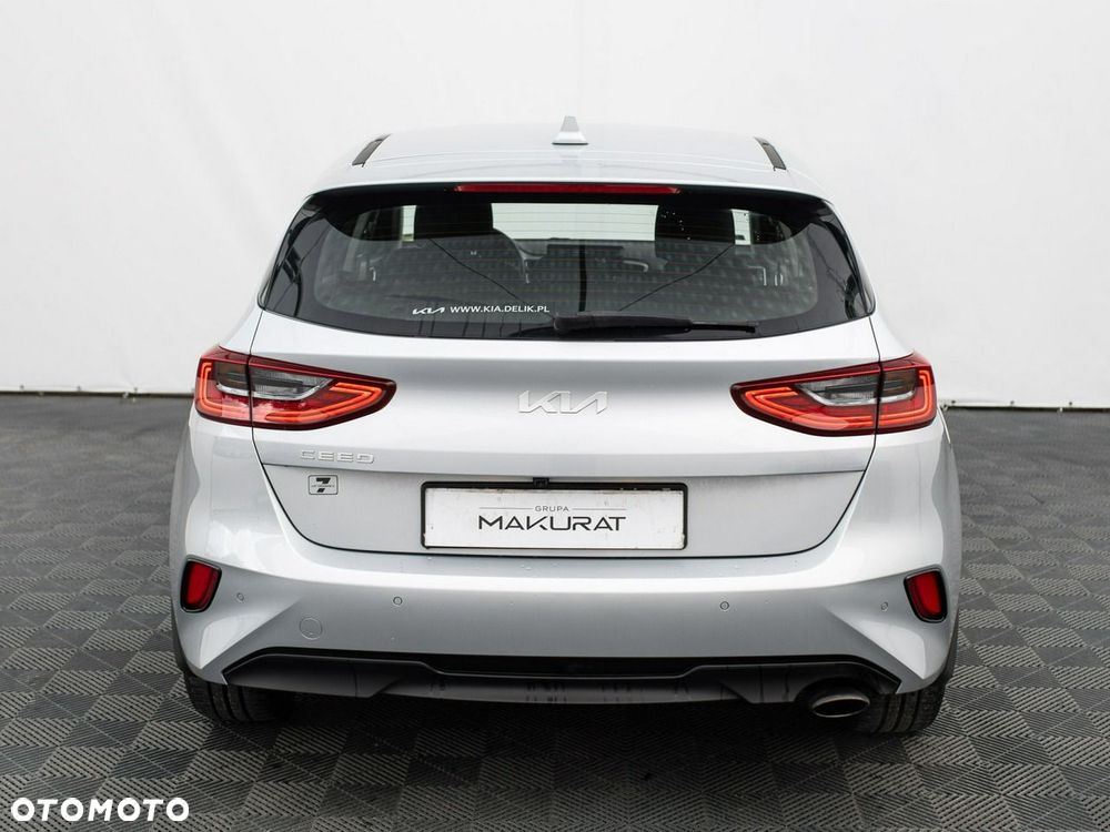Kia Ceed 1.5 T-GDI M - 8