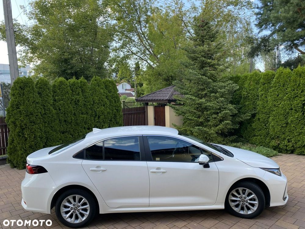 Toyota Corolla 1.8 Hybrid Comfort - 8