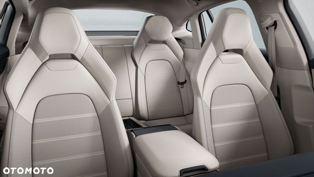 Porsche Panamera - 4