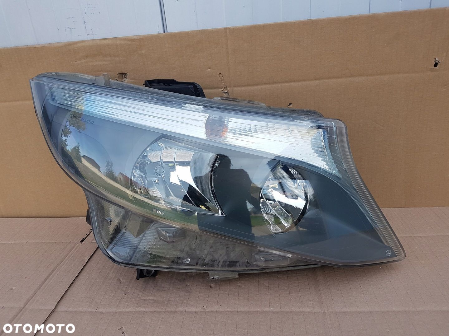 LAMPA PRZÓD PRAWA MERCEDE VITO W447 ZWYKŁA - 1
