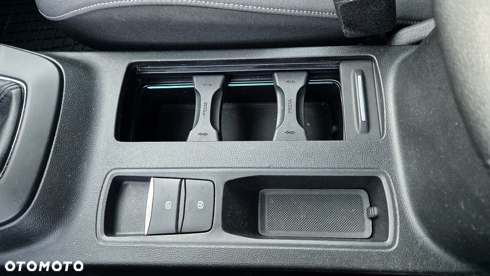 Ford Focus 1.5 EcoBlue STart-Stopp-System TITANIUM - 18