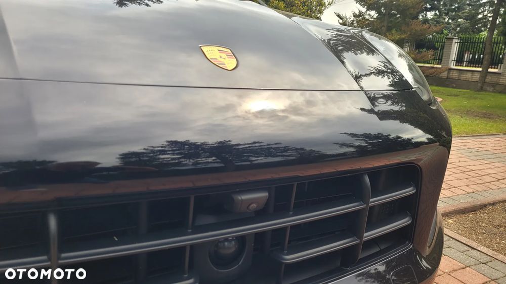 Porsche Cayenne Standard - 9