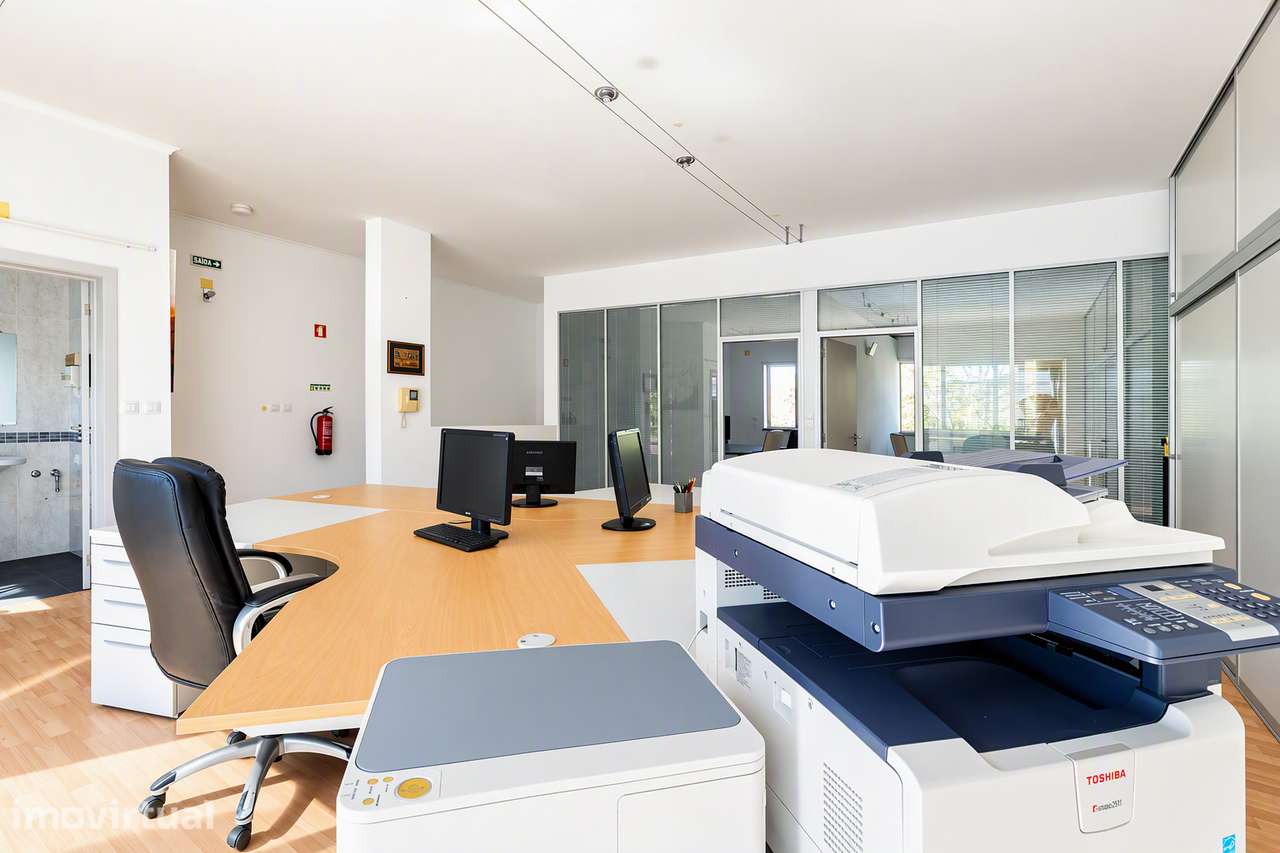 Escritório de 99 m² no Centro de Montemor-o-Novo - Grande imagem: 3/17