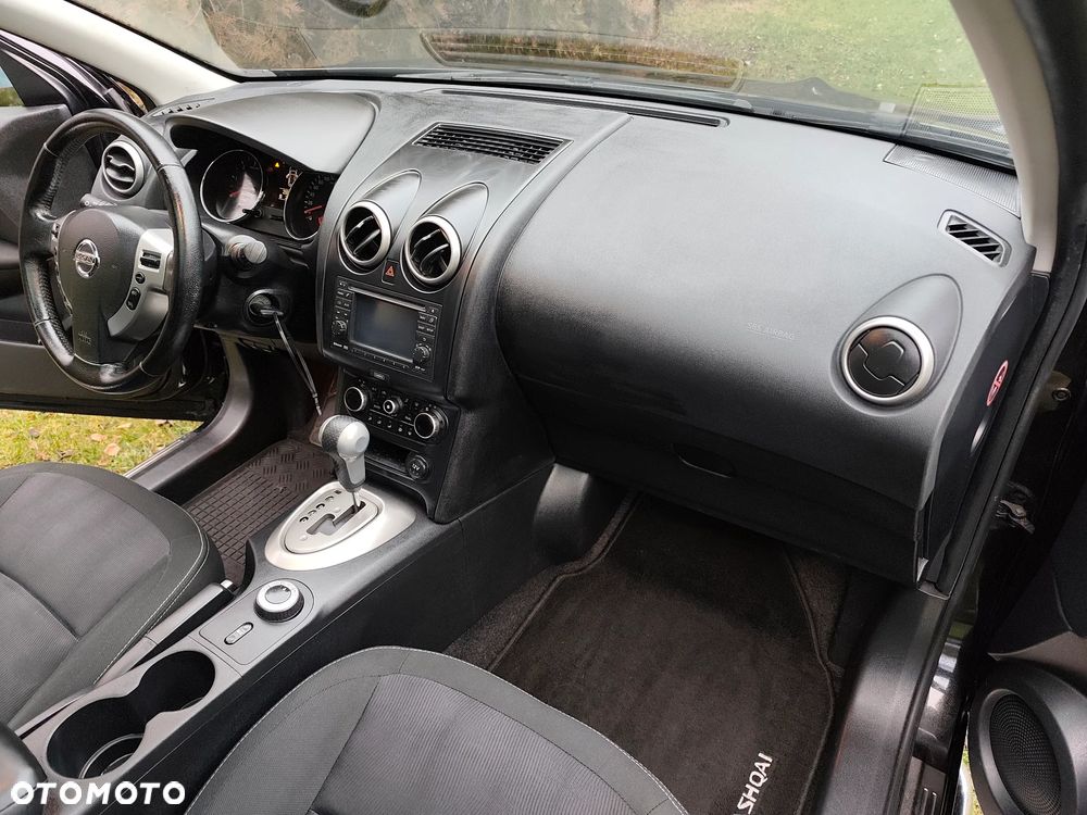 Nissan Qashqai 2.0 dCi 4 x 4 DPF I-Way - 6