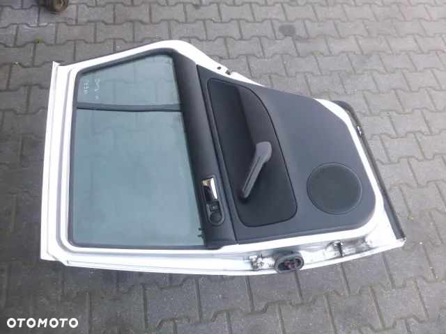 DRZWI PRAWY TYŁ PRAWE TYLNE VOLKSWAGEN GOLF IV KOMPLETNE KOLOR LA7N - 23