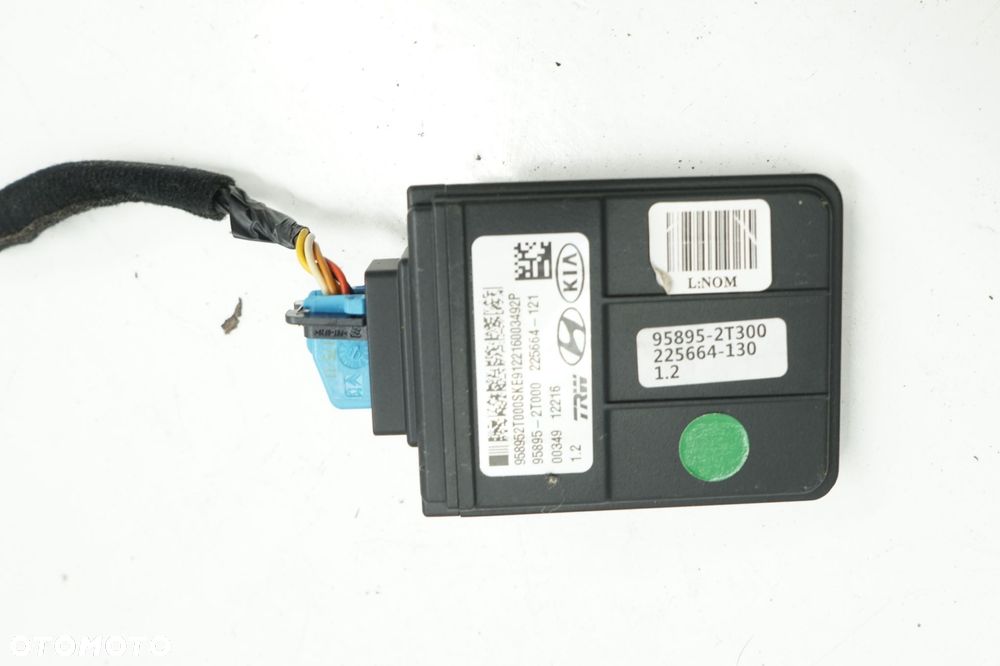KIA OPTIMA III LIFT 13R KAMERA SZYBY PRZÓD 95895-2T000 95895-2T300 - 2