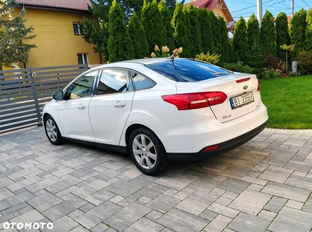 Ford Focus - 4