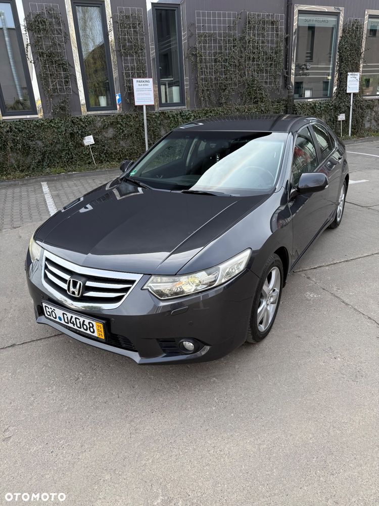 Honda Accord 2.0 Elegance 50 Jahre Edition - 26