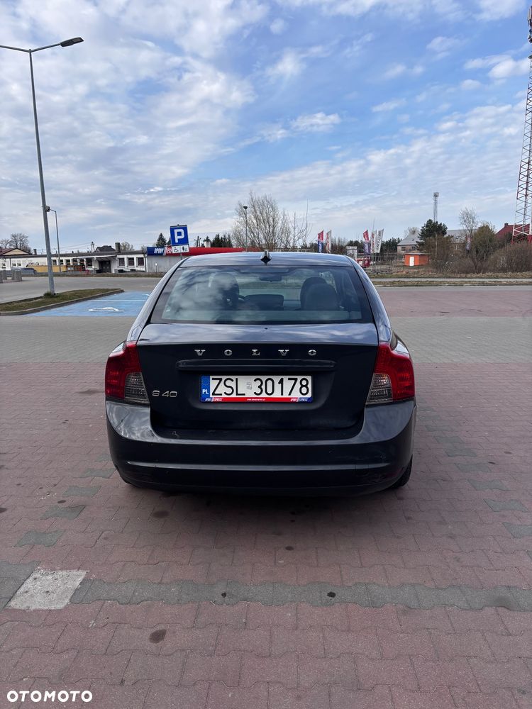 Volvo S40 2.0D - 6