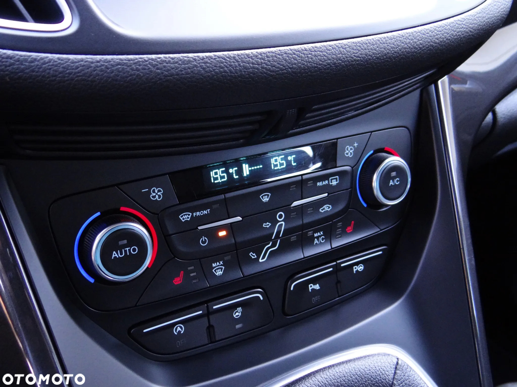 Ford C-MAX 1.0 EcoBoost Titanium ASS - 16
