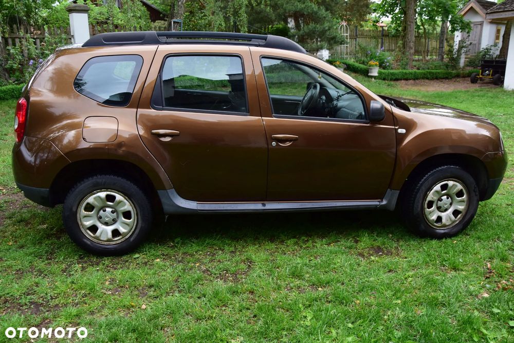 Dacia Duster 1.6 Laureate - 6