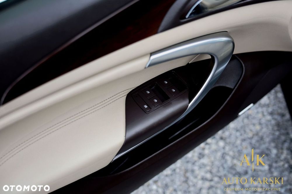Opel Insignia - 19