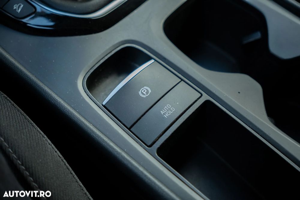 Hyundai Tucson 1.6 l 150 CP 4WD 6MT Style - 35