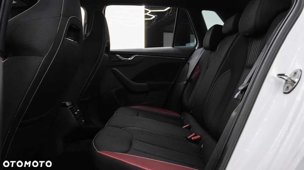 Skoda Kamiq 1.0 TSI Monte Carlo - 19