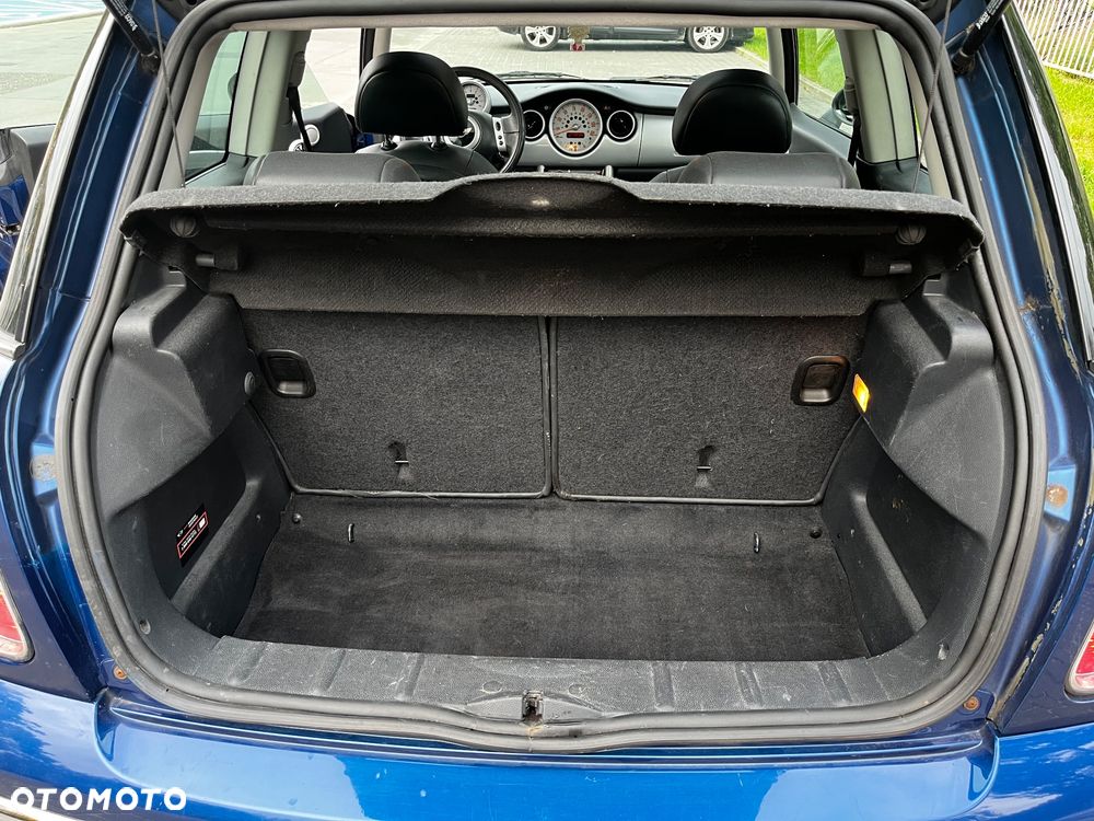 MINI Cooper Standard - 10