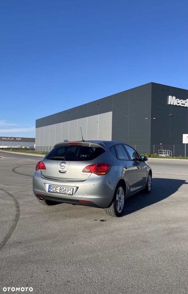 Opel Astra 1.4 T Enjoy - 4