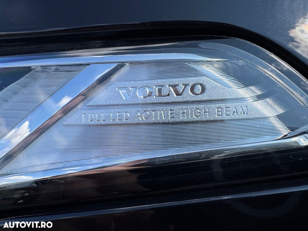 Volvo XC 90 D5 AWD Geartronic RDesign - 40