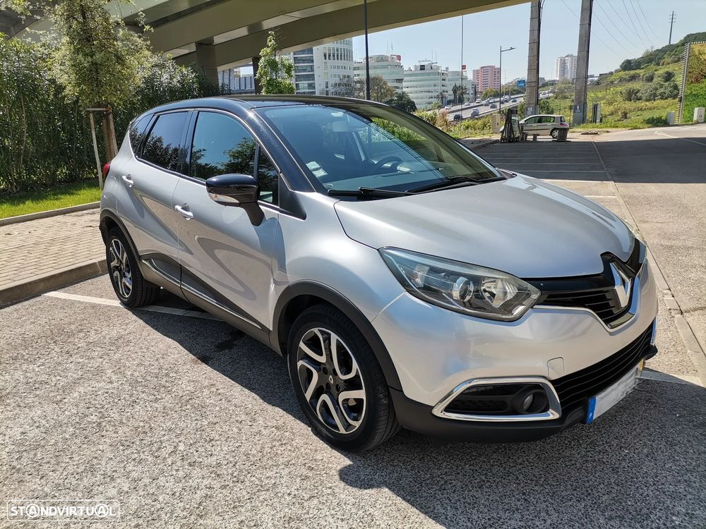 Renault Captur 1.5 dCi Exclusive EDC - 2