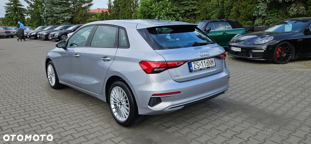 Audi A3 Sportback 35 TFSI S tronic - 9