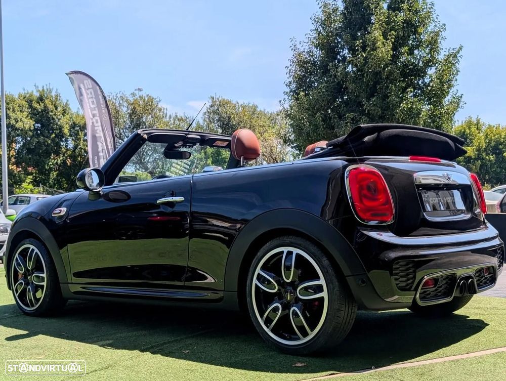 MINI Cabrio John Cooper Works Premium JCW Plus — fotografia 16