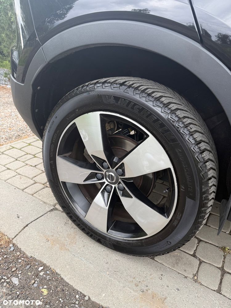 Volvo XC 40 T5 AWD Geartronic Momentum - 28