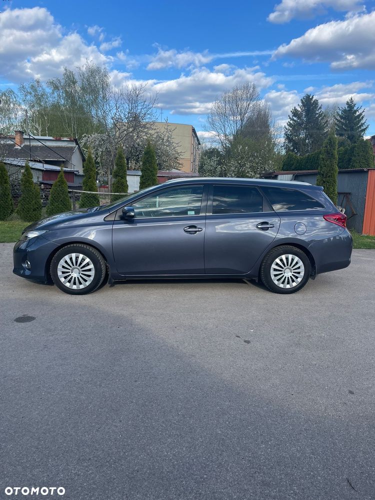 Toyota Auris - 6