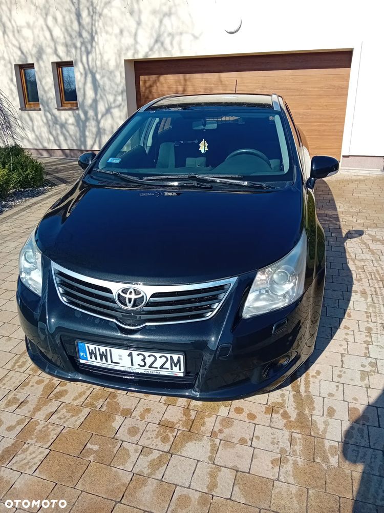 Toyota Avensis 1.6 Luna EU5 - 10