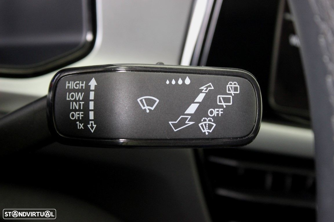 VW T-Roc 1.5 TSI Life DSG - 22