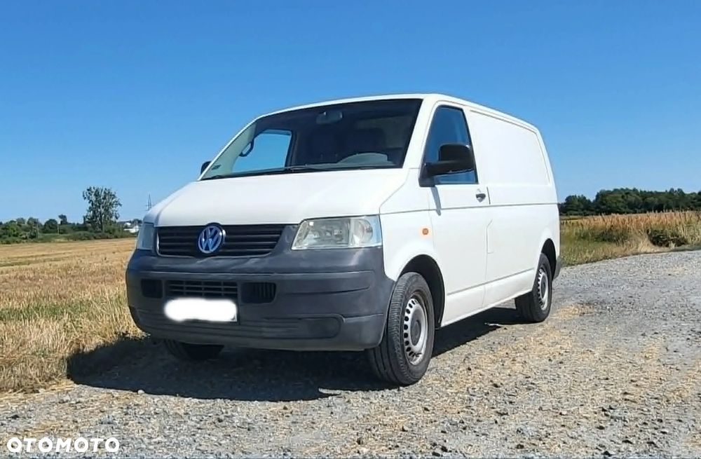 Volkswagen Transporter - 1