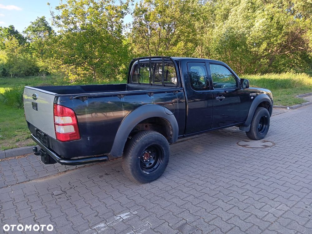 Ford Ranger 2.5 TDCi DC XL - 4