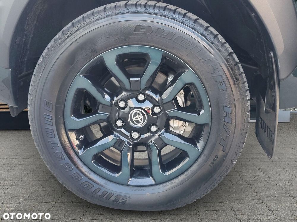 Toyota Hilux 2.8 D-4D mHEV Double Cab Invincible 4x4 - 26