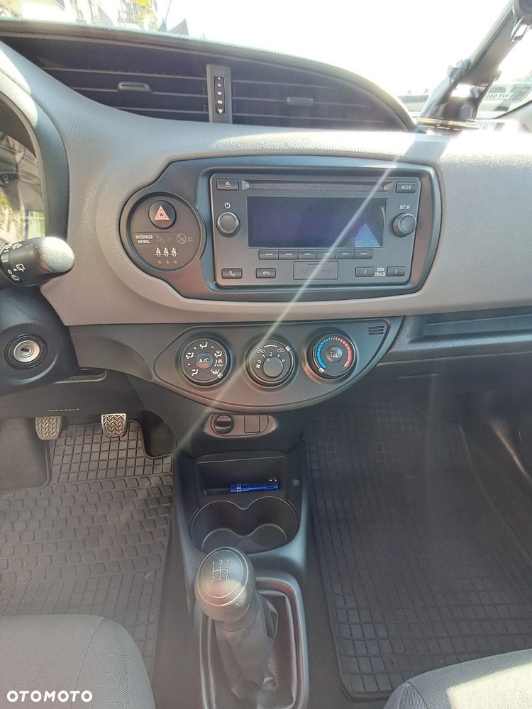 Toyota Yaris 1.0 Active - 7