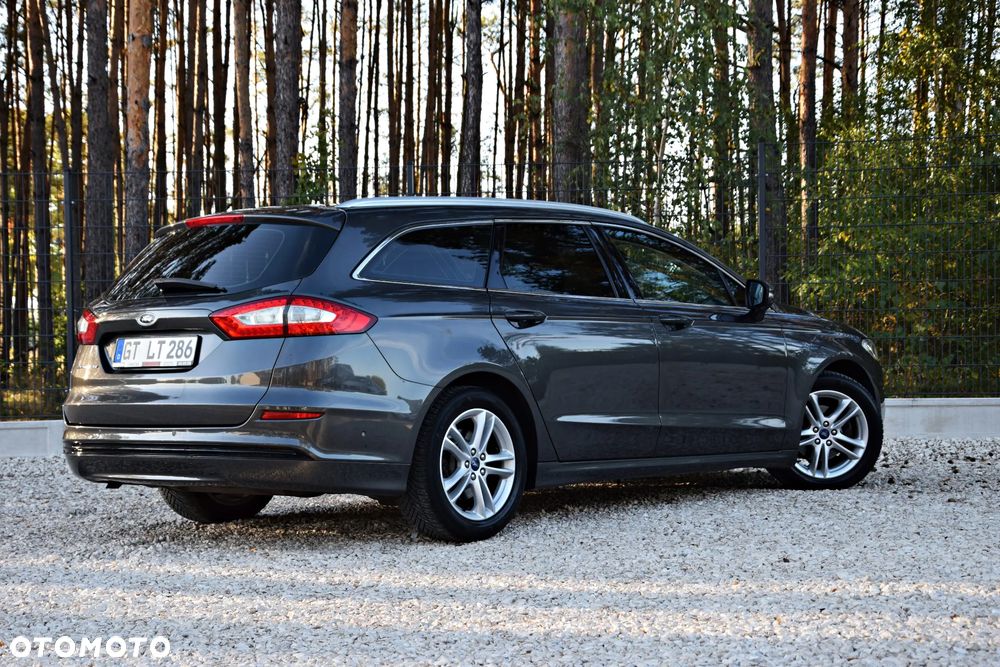Ford Mondeo - 25
