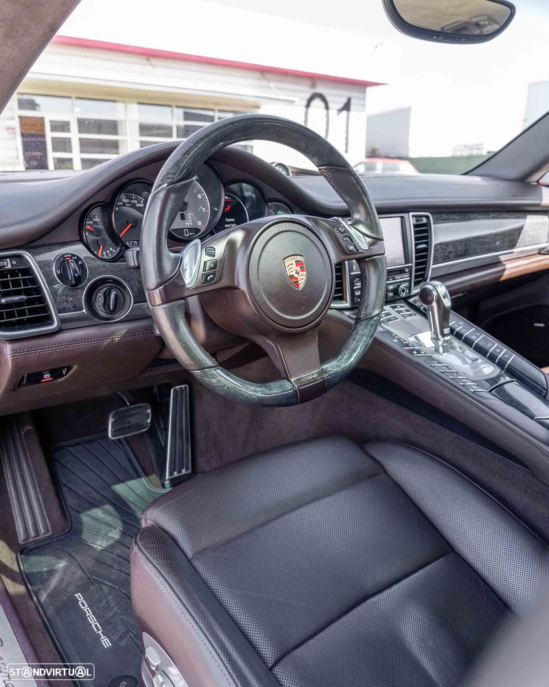 Porsche Panamera 4S PDK - 14