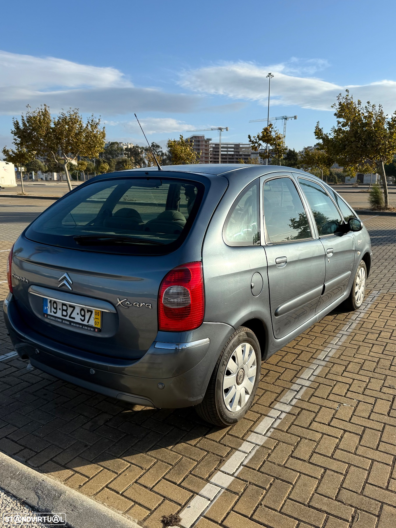 Citroën C3 Picasso ver-1-6-hdi-sx - 3