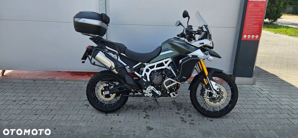 Triumph Tiger - 1