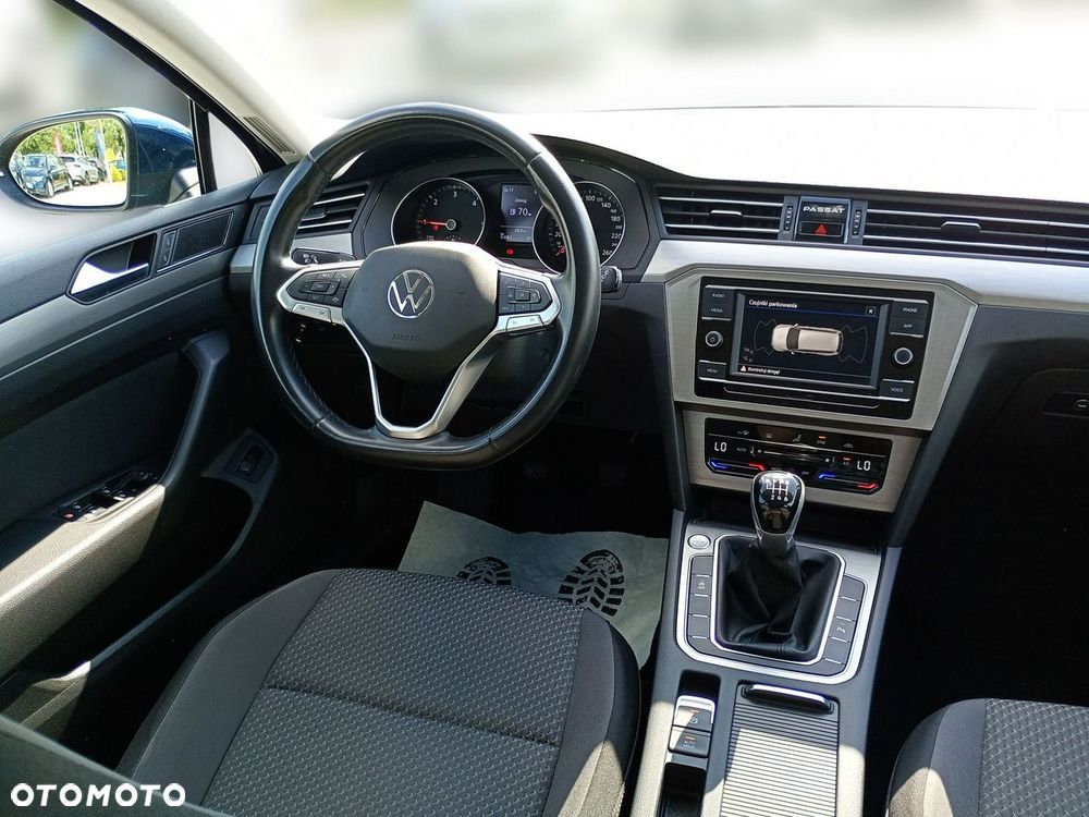 Volkswagen Passat Variant 2.0 TDI EVO Essence - 13