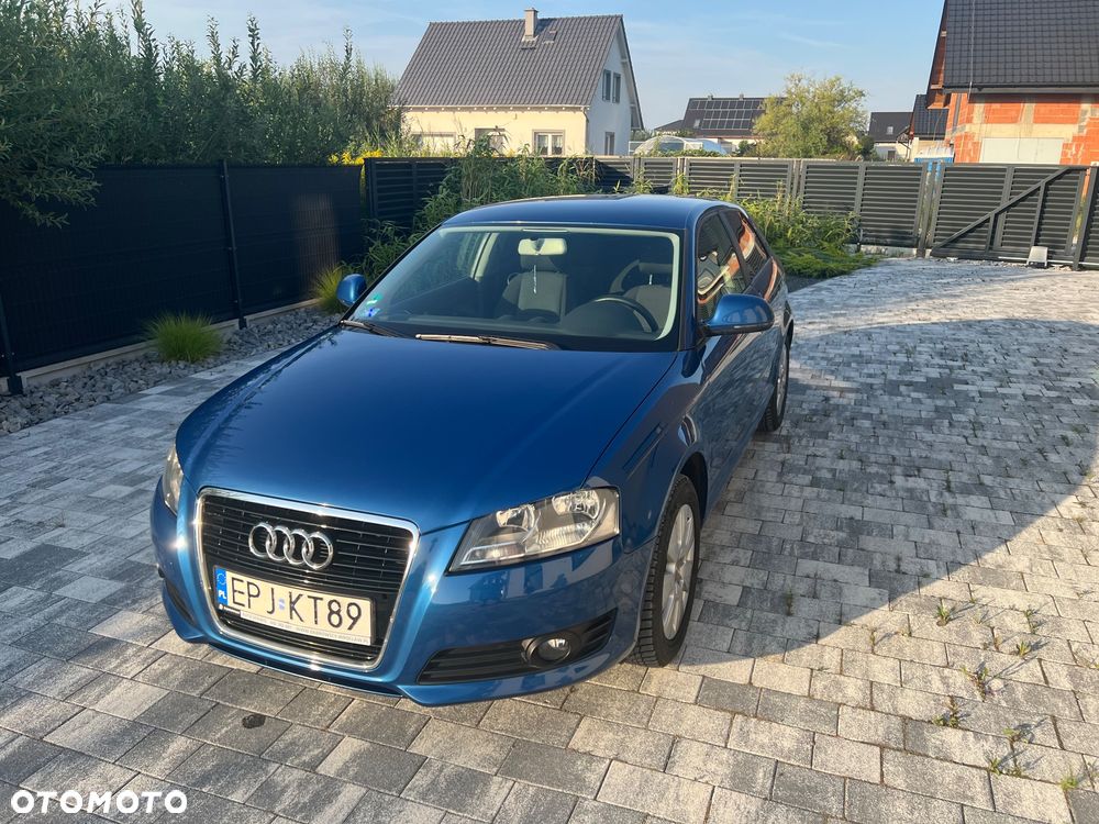Audi A3 3-drzwiowe 2.0 TDI DPF Attraction - 1
