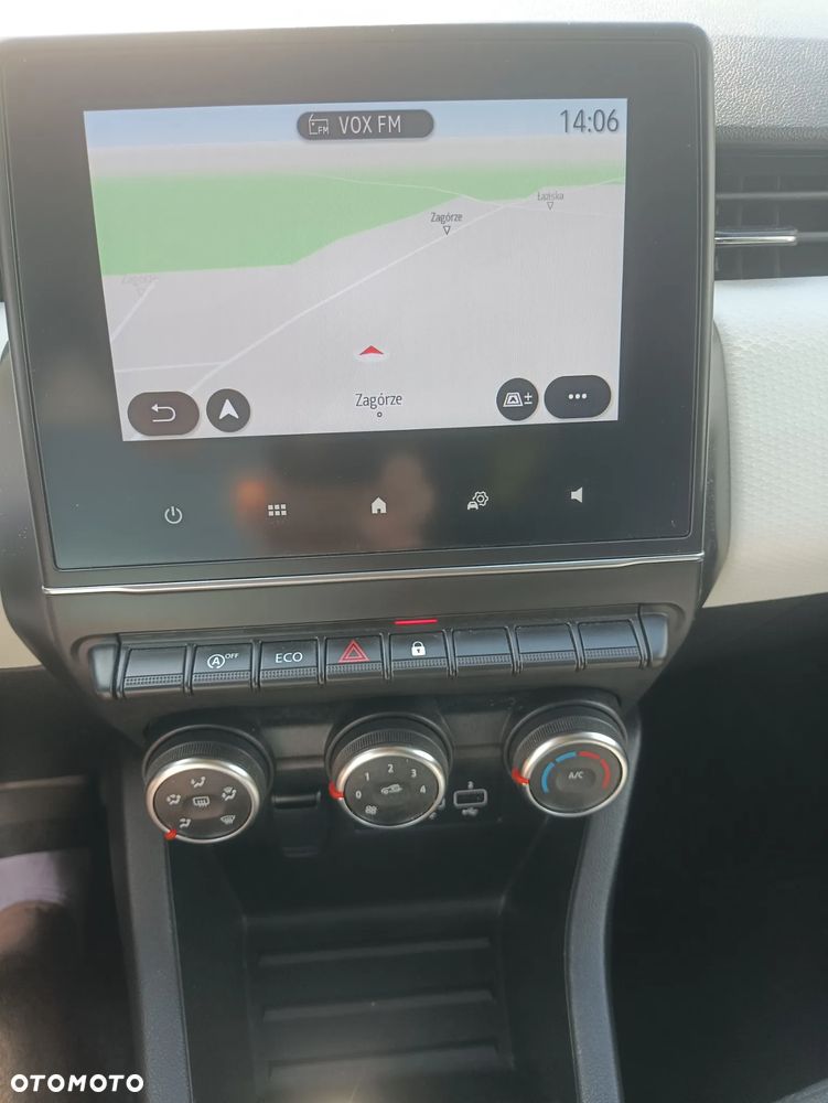 Renault Clio - 22