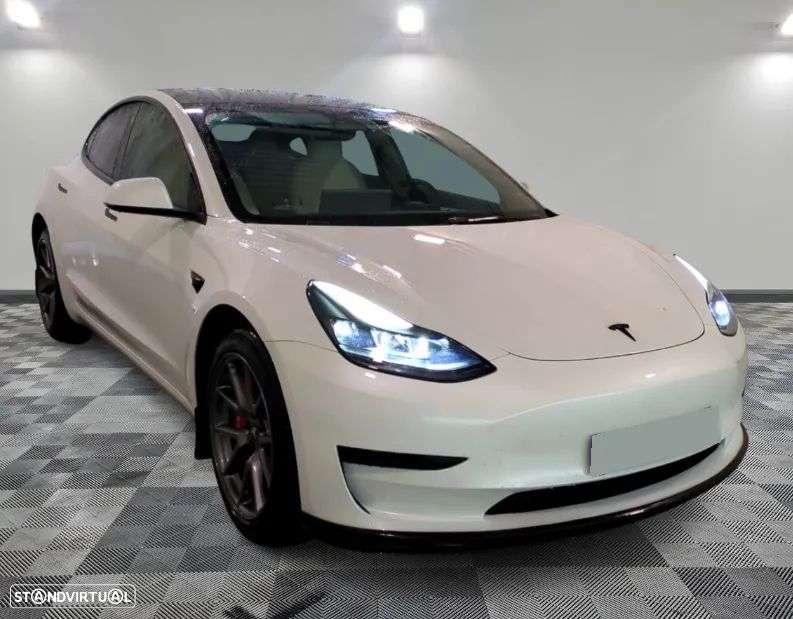 Tesla Model 3 Standard Range Plus RWD - 3