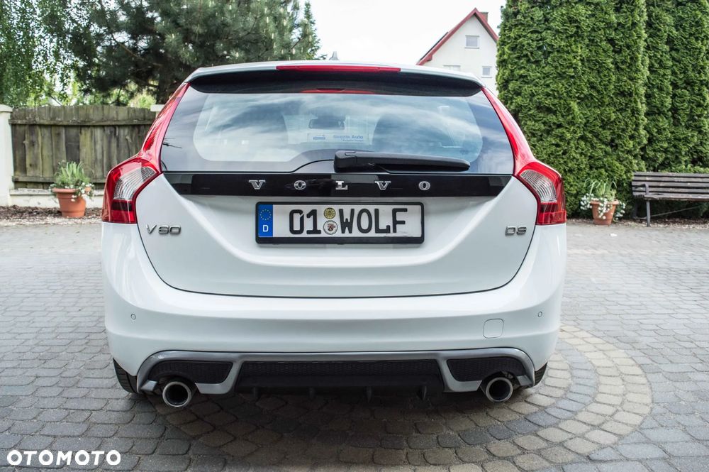 Volvo V60 D4 Geartronic RDesign - 9