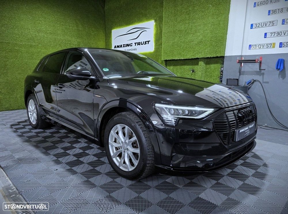 Audi e-tron 55 quattro S line - 1