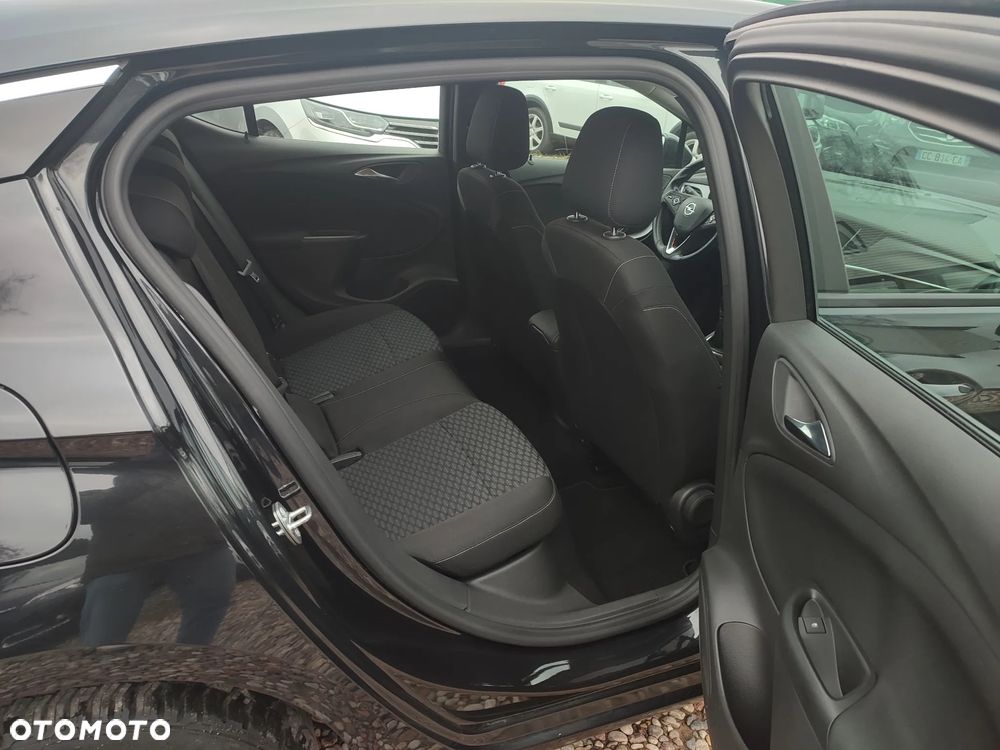 Opel Astra 1.4 Turbo Business - 22